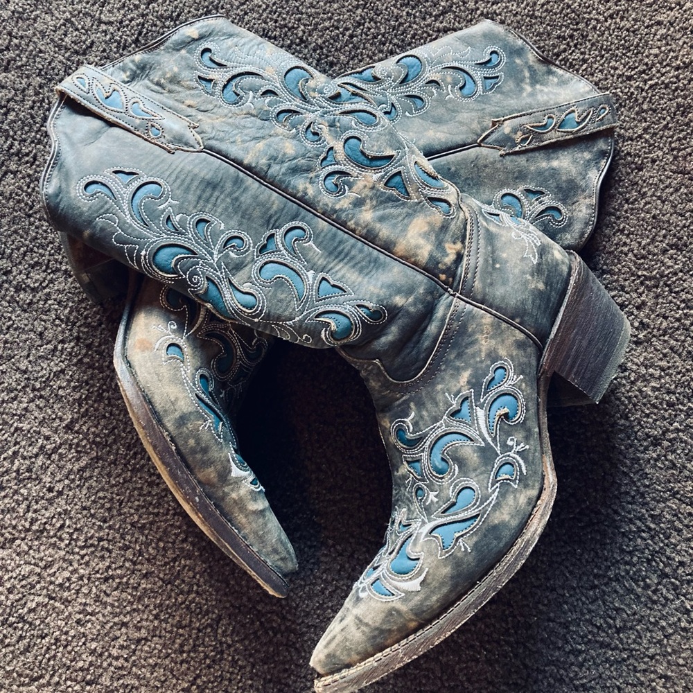 JB Dillon reserve boots- women’s 8.5 B.